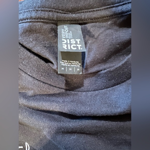 Christian tee, T-shirt, District, black, size medium, reckless love of God - Picture 3 of 6